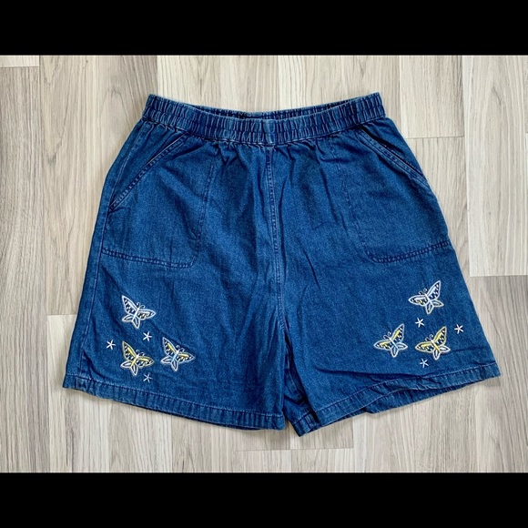 90s K.T. Sport Butterfly Embroidered Jean Shorts - Picture 1 of 8